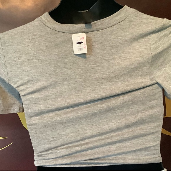 Hustle Made Women's Gray Short Sleeve V-Neck T- Shirt - Picture 3 of 6